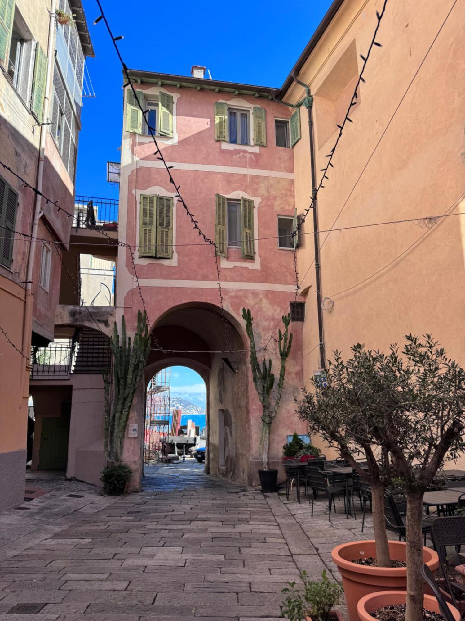Bordiland 1 Bordighera Exterior foto